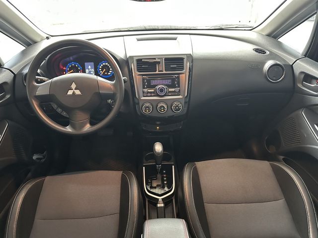 MITSUBISHI三菱 COLT PLUS  第5張相片