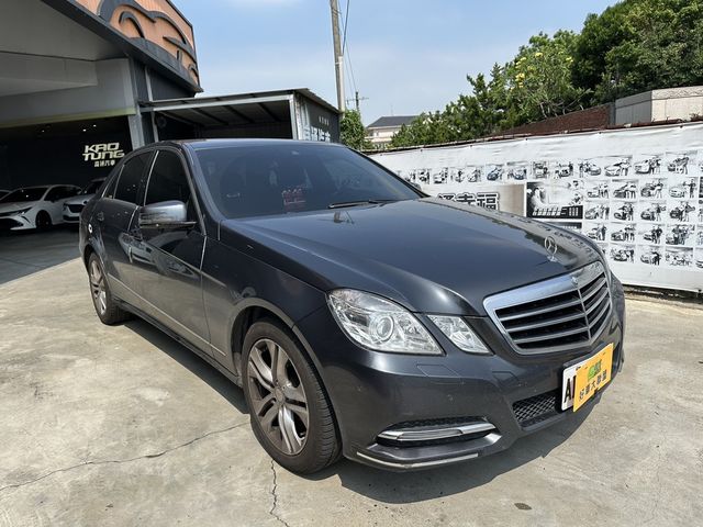 M-BENZ賓士 E250  第7張相片