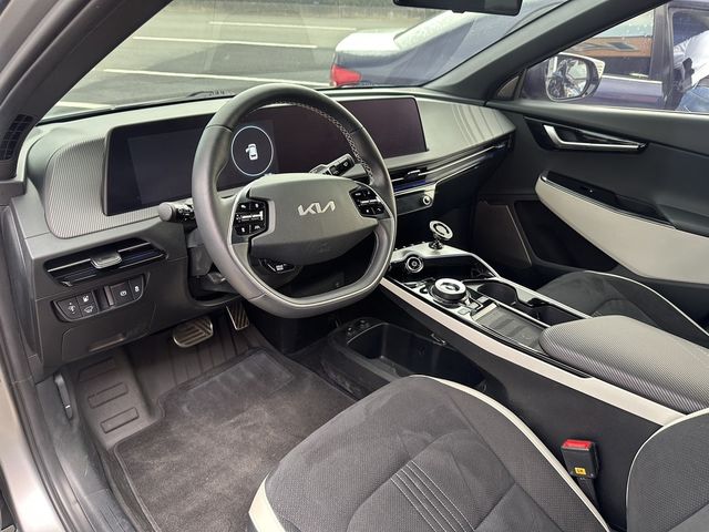 KIA起亞 EV6  第8張相片