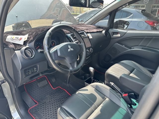 MITSUBISHI三菱 COLT PLUS  第8張相片