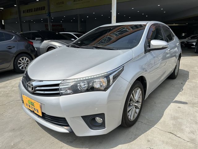 TOYOTA豐田 ALTIS  第1張相片