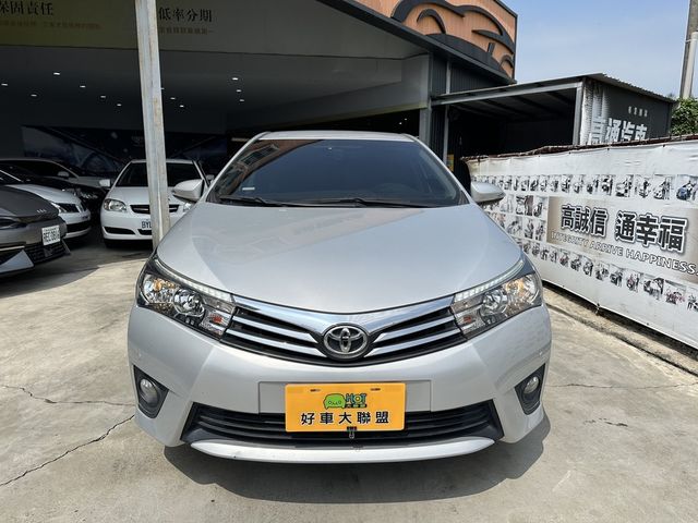TOYOTA豐田 ALTIS  第3張相片