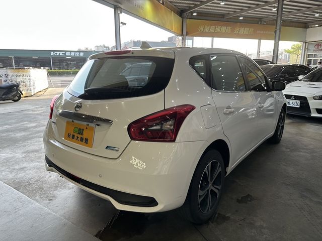 NISSAN日產 TIIDA  第2張相片