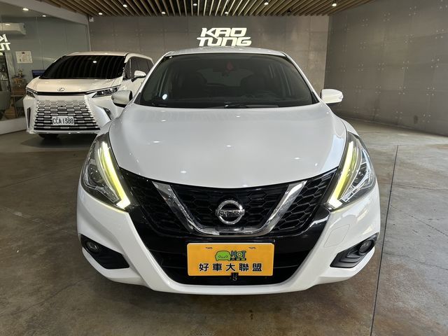NISSAN日產 TIIDA  第3張相片