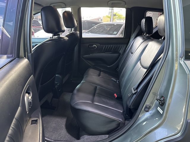 NISSAN日產 LIVINA  第10張相片