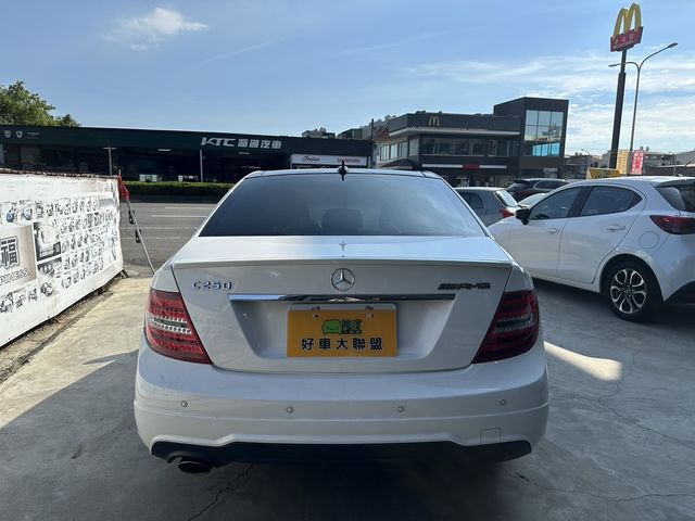 M-BENZ賓士 C250  第4張相片