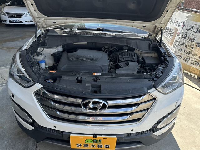 HYUNDAI現代 SANTA FE  第6張相片