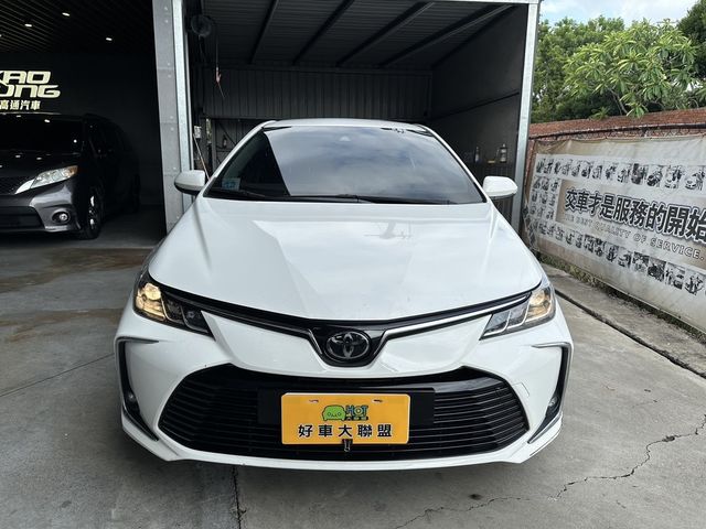 TOYOTA豐田 ALTIS  第3張相片