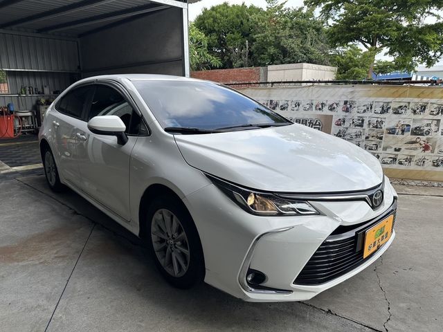 TOYOTA豐田 ALTIS  第7張相片