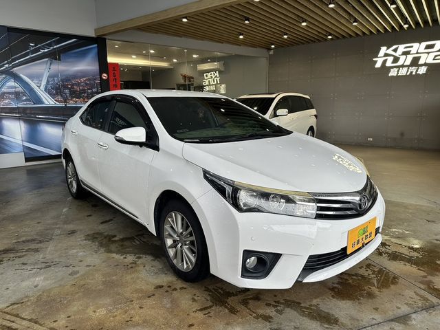 TOYOTA豐田 ALTIS  第7張相片
