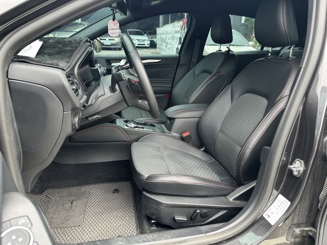 VOLKSWAGEN福斯 GOLF  第9張相片