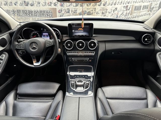 M-BENZ賓士 C200  第5張相片