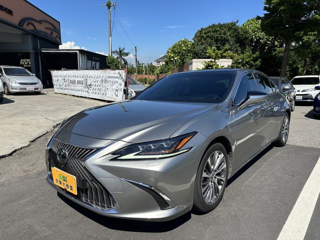 LEXUS凌志 ES250  第1張相片