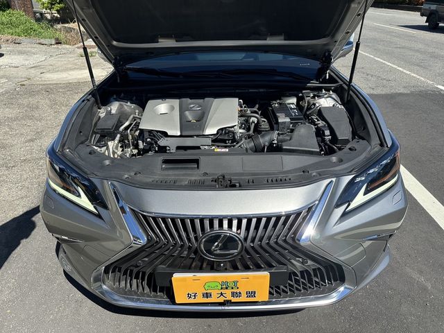 LEXUS凌志 ES250  第6張相片