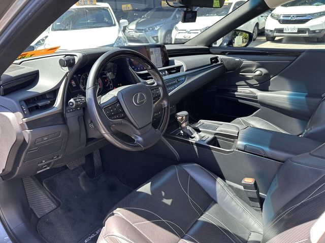 LEXUS凌志 ES250  第8張相片