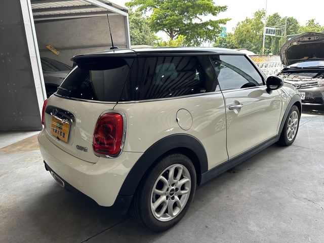 MINI迷你 COOPER  第2張相片