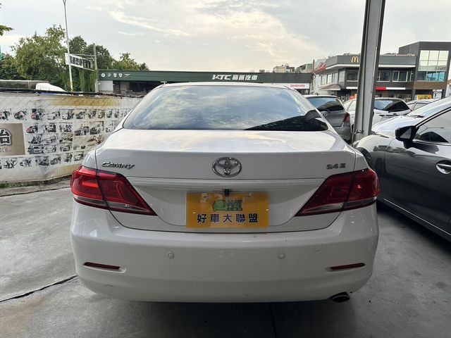 TOYOTA豐田 CAMRY  第4張相片
