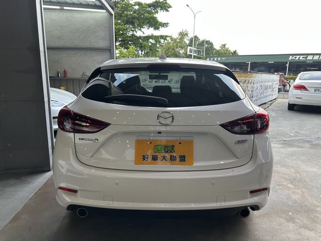MAZDA馬自達 MAZDA 3  第4張相片