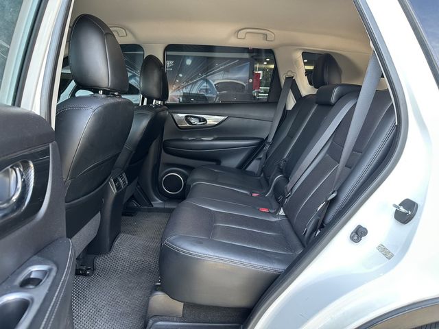 NISSAN日產 X-TRAIL  第10張相片