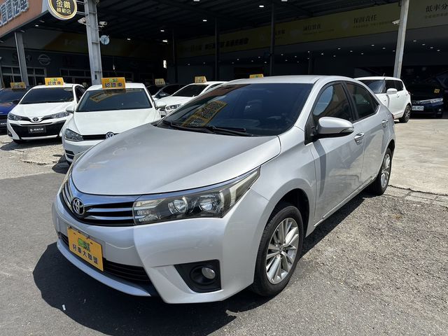 TOYOTA豐田 ALTIS  第1張相片