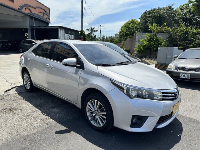 TOYOTA豐田 ALTIS  第7張相片