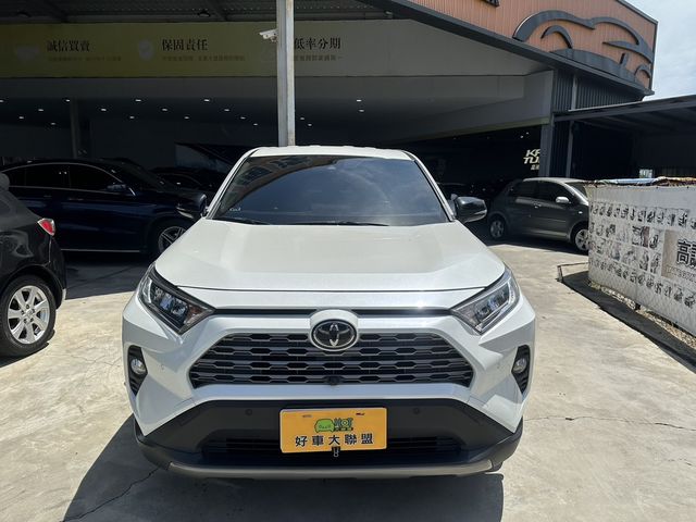 TOYOTA豐田 RAV4  第3張相片