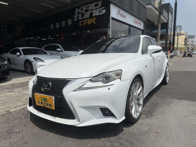 LEXUS凌志 IS200T  第1張相片