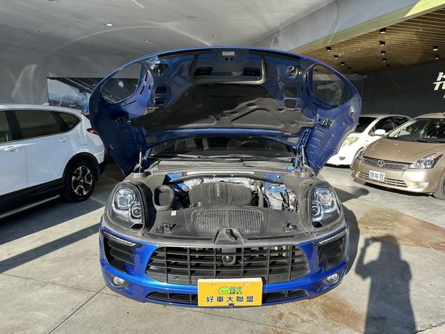 PORSCHE保時捷 MACAN  第6張相片