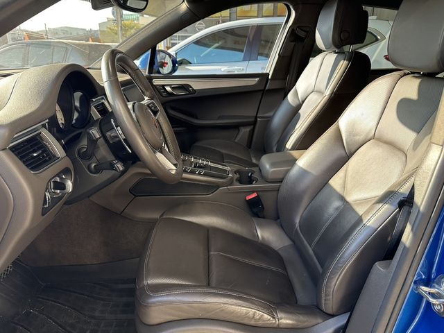 PORSCHE保時捷 MACAN  第9張相片