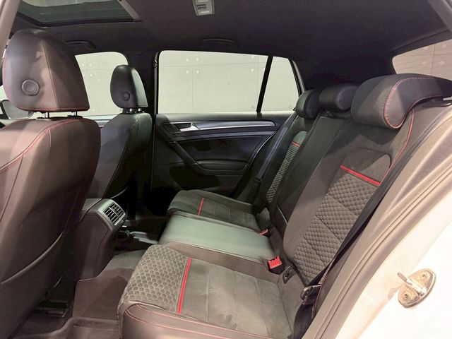 VOLKSWAGEN福斯 GOLF GTI  第10張相片