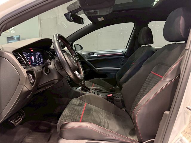 VOLKSWAGEN福斯 GOLF GTI  第11張相片