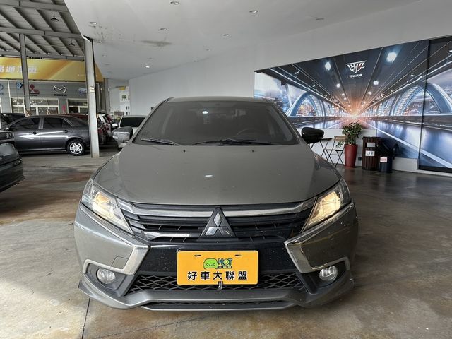 MITSUBISHI三菱 LANCER  第3張相片