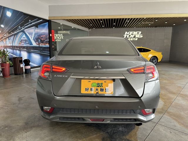 MITSUBISHI三菱 LANCER  第4張相片