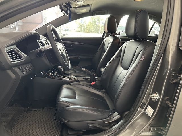 MITSUBISHI三菱 LANCER  第9張相片