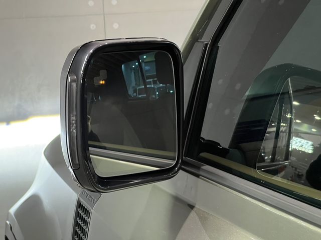 LAND ROVER路華 DEFENDER  第8張相片