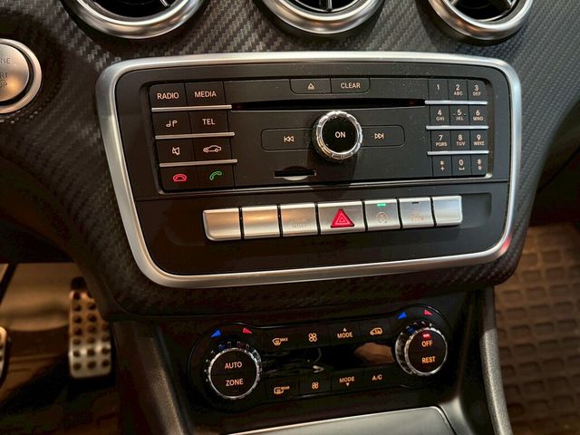 M-BENZ賓士 A180  第8張相片