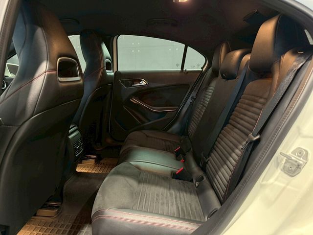 M-BENZ賓士 A180  第13張相片