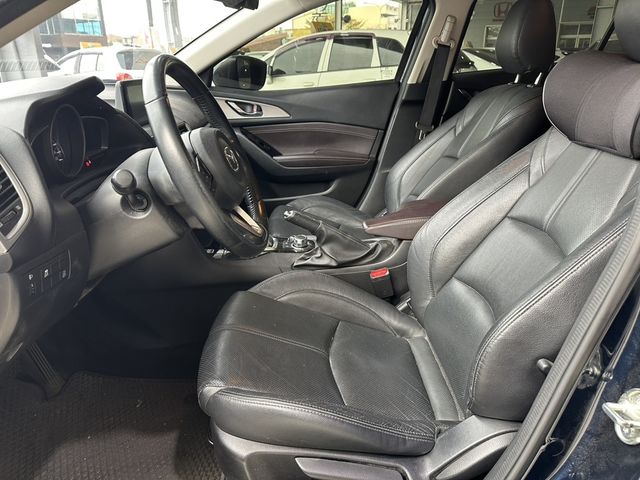 MAZDA馬自達 MAZDA 3  第9張相片