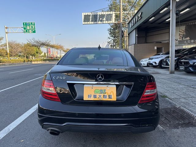 M-BENZ賓士 C250  第4張相片