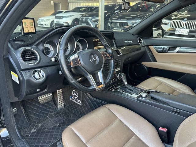 M-BENZ賓士 C250  第9張相片
