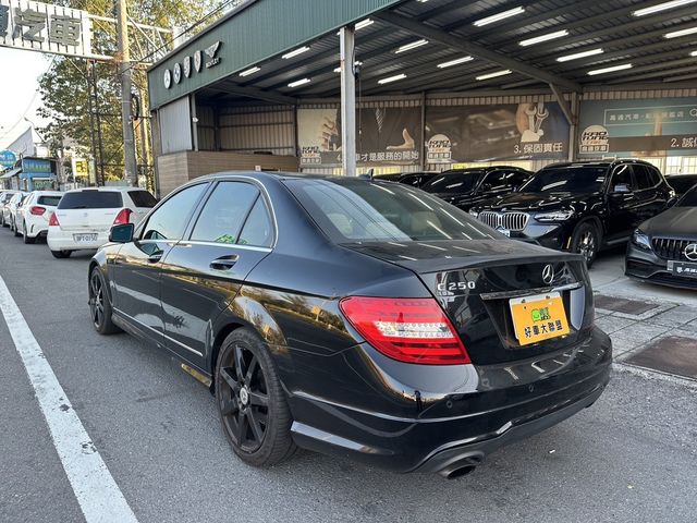 M-BENZ賓士 C250  第12張相片
