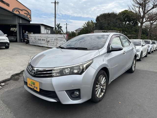 TOYOTA豐田 ALTIS  第1張相片
