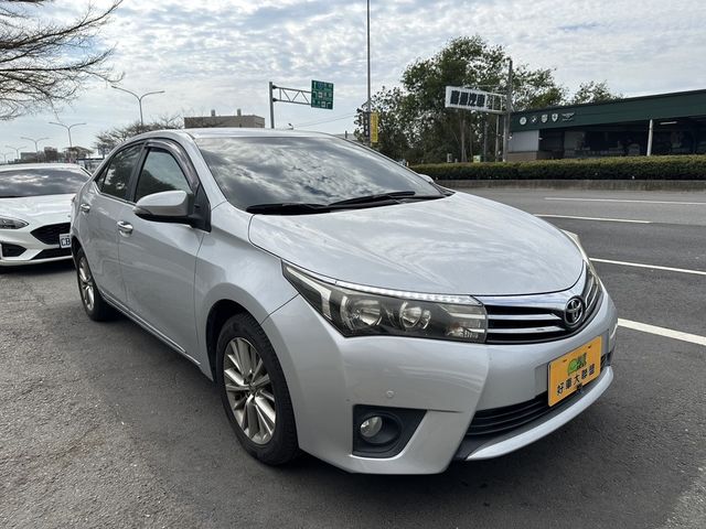 TOYOTA豐田 ALTIS  第7張相片