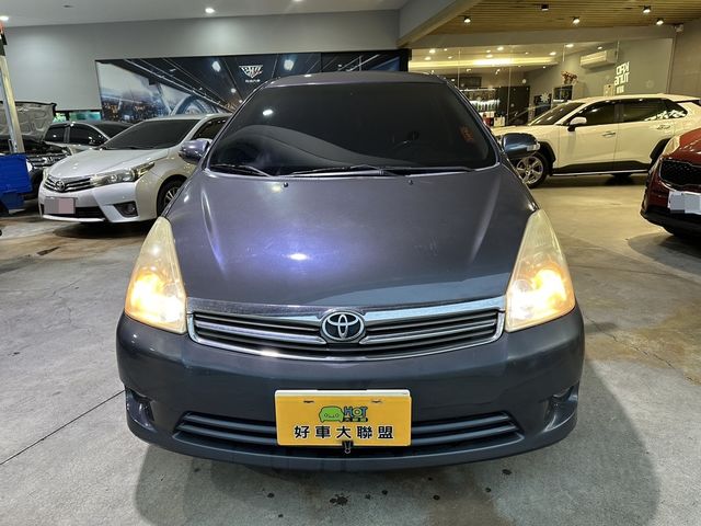 TOYOTA豐田 WISH  第3張相片