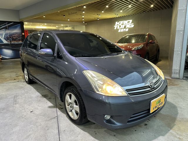 TOYOTA豐田 WISH  第5張相片