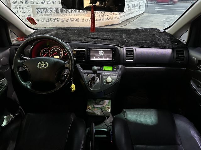 TOYOTA豐田 WISH  第6張相片