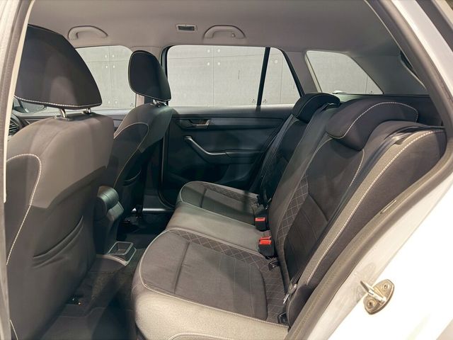 SKODA司科達 FABIA COMBI  第13張相片