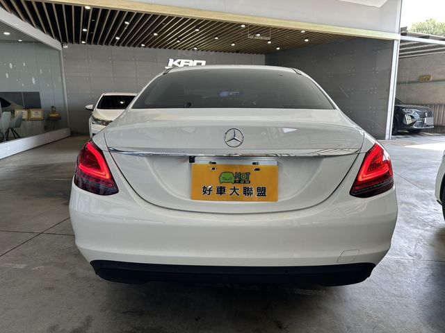 M-BENZ賓士 C180  第4張相片