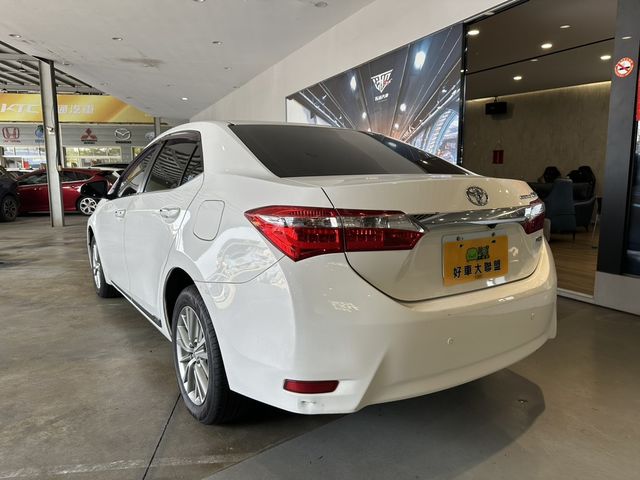 TOYOTA豐田 ALTIS  第11張相片