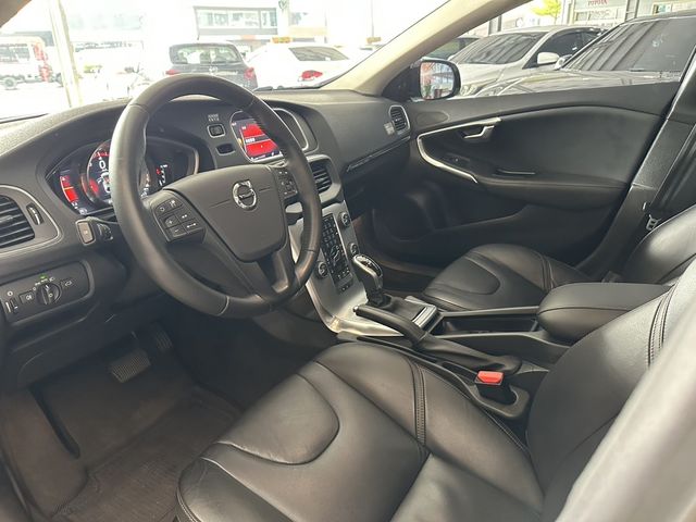 VOLVO富豪 V40 CROSS COUNTRY  第8張相片